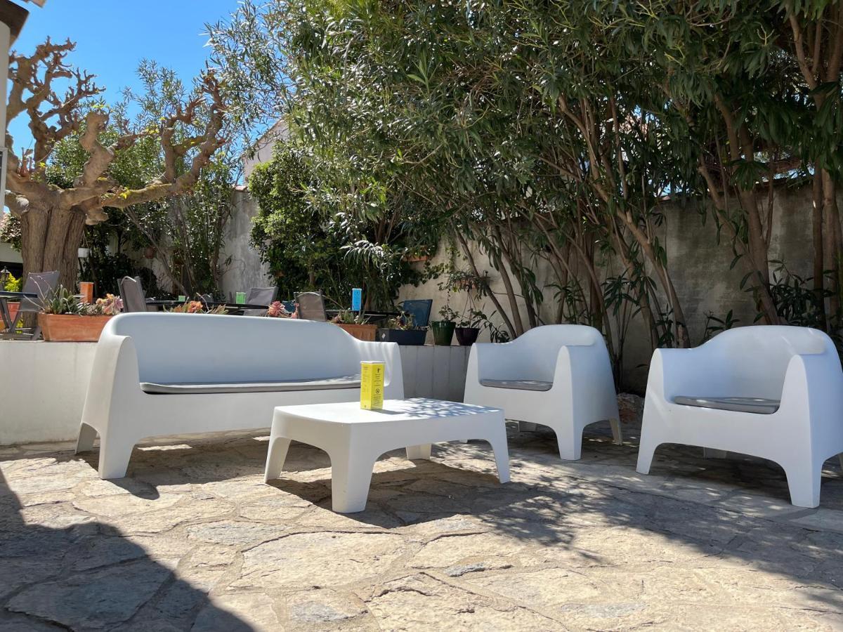 Hotel Le Mirage سانت ماري دو لا مير المظهر الخارجي الصورة